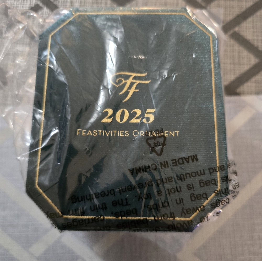 2025 Feastivities Ornament~